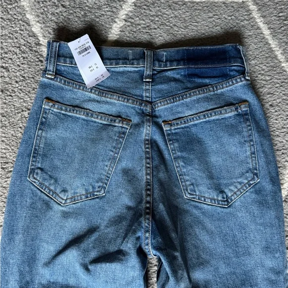 Abercrombie & Fitch Curve Love Ultra High Rise Ankle Straight Jean Size 25 XL - Picture 8 of 9